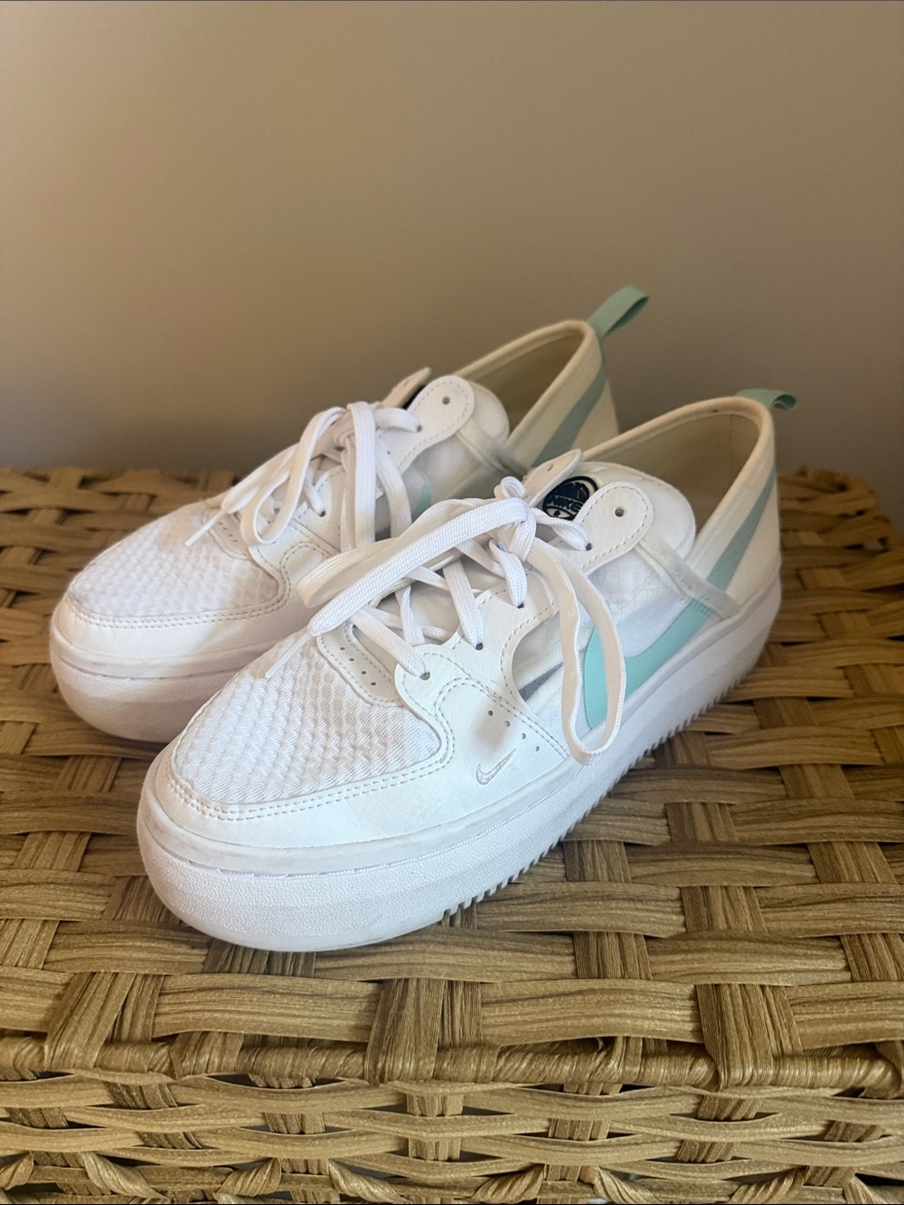 Nike White Low-Top Sneakers with Mint Accent